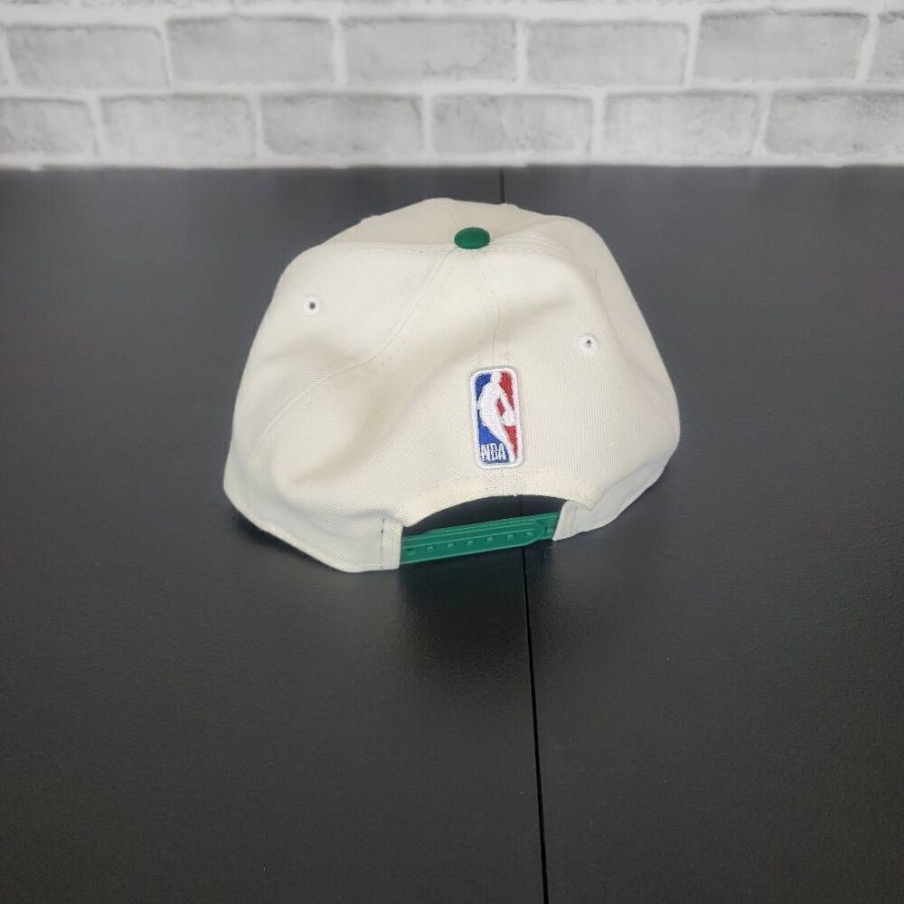 Boston Celtics Snapback - Picture 4 of 7